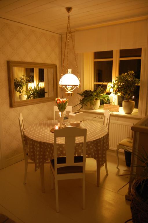 Brunnsgarden Bed & Breakfast Skellefteå Extérieur photo